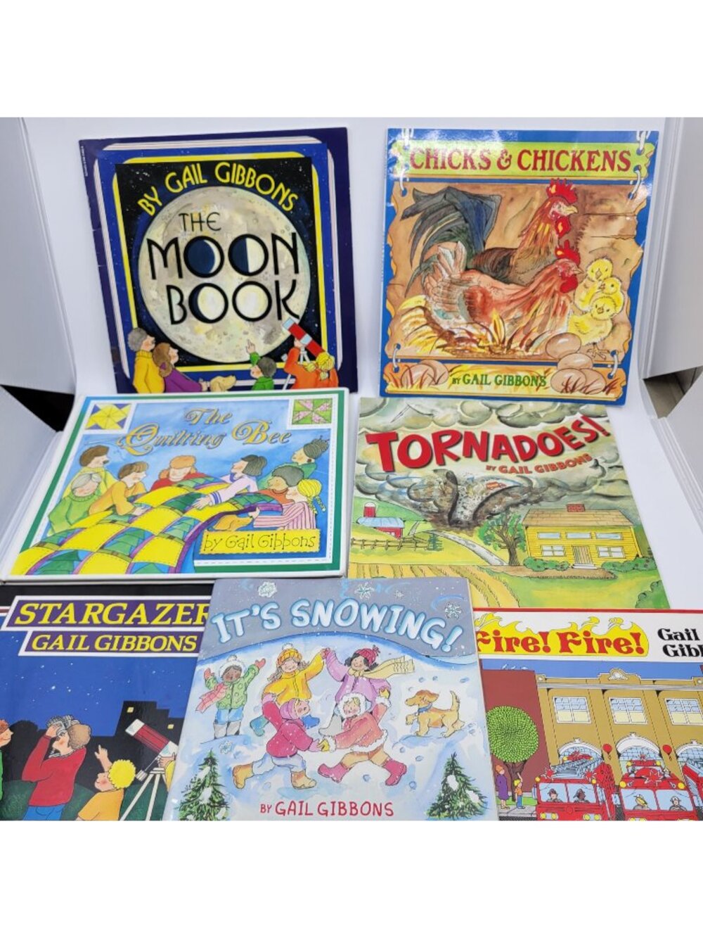Gail Gibbons Lot of 7 Children's Books - BB008